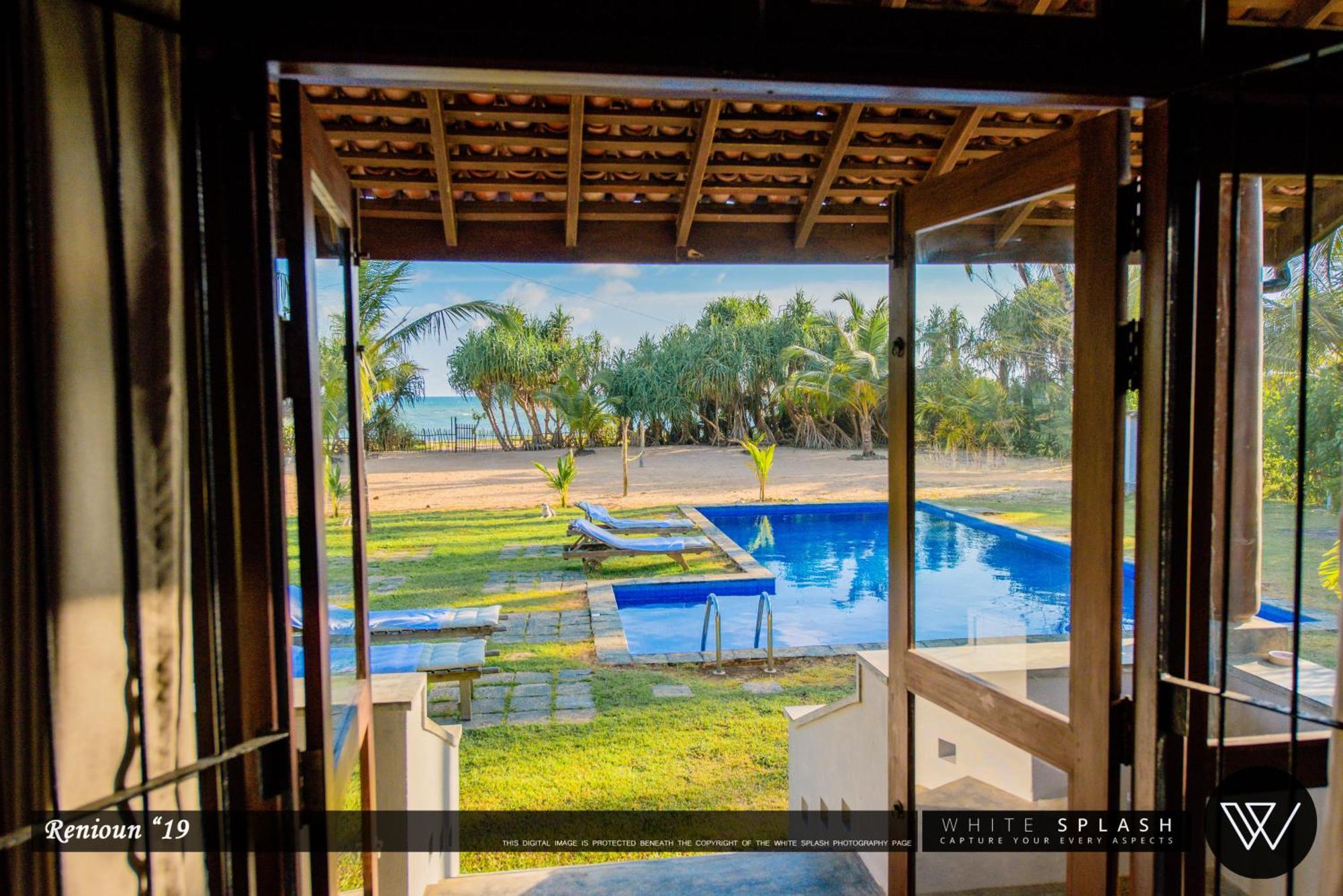Ardeen Villa - Superb 3 Bedroom Beachfront For 6, Bb, Free Pick Up For 7 Night Stays Arriving Together, Fully Serviced, Taxes Included Tangalle Exterior foto